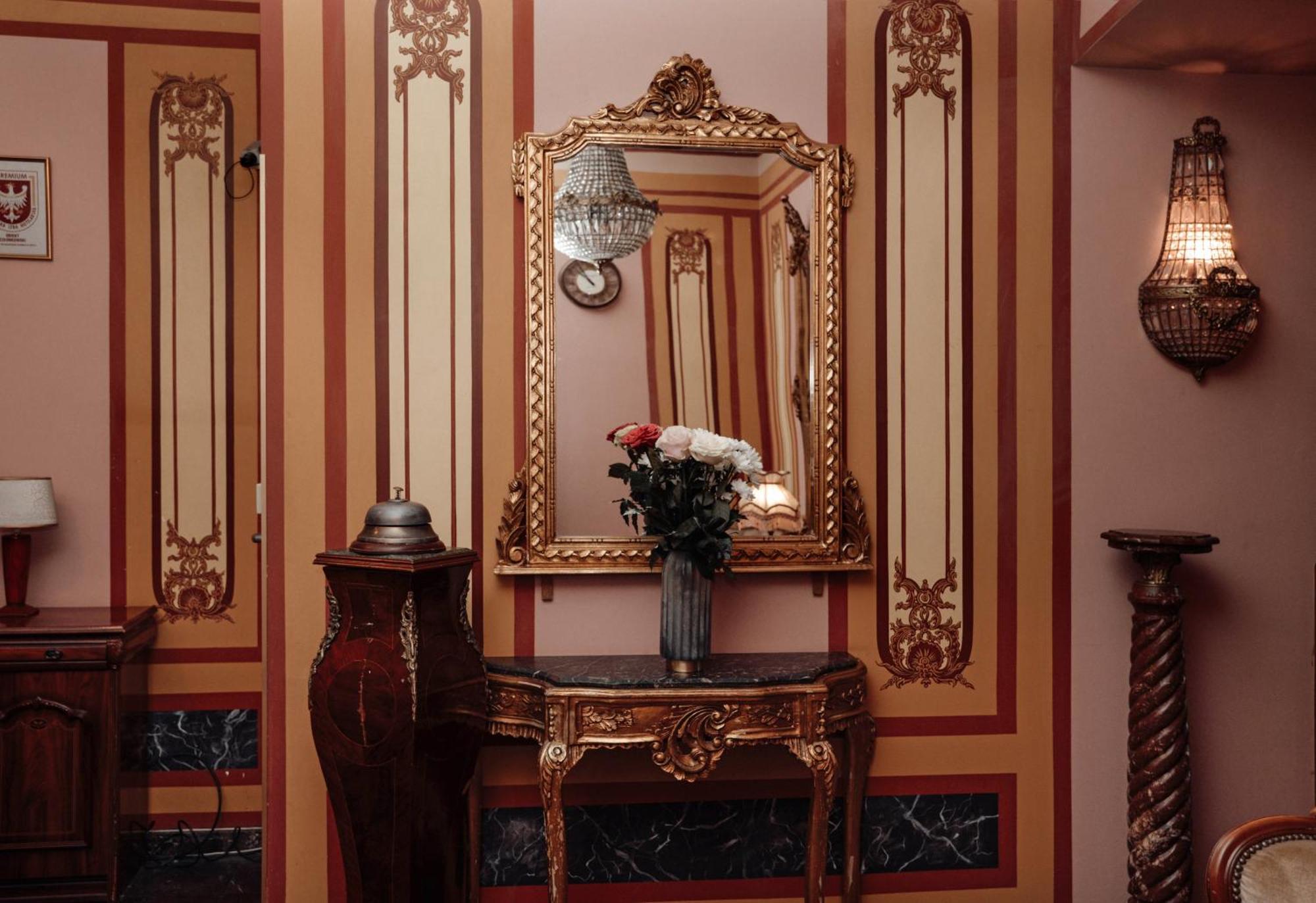 Old Time Residence 克拉科夫 外观 照片